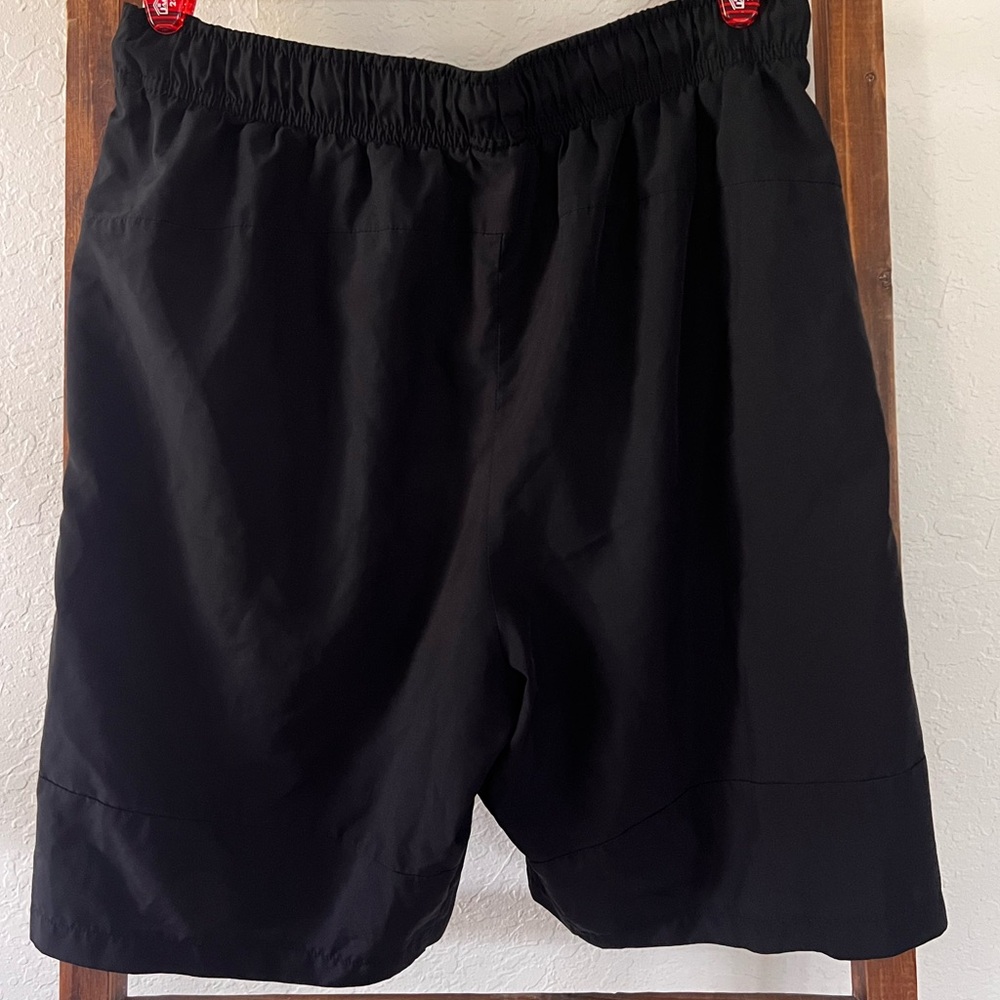 Nike Black Athletic Shorts Lightweight Performance - Picture 2 of 2